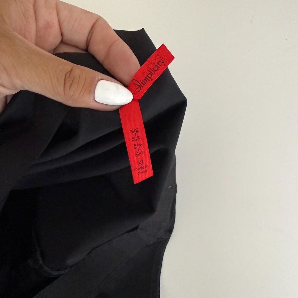 Spanx Slimplicity Camisole Double V-Neck Tank Top Shapewear Black - XL - Picture 6 of 9